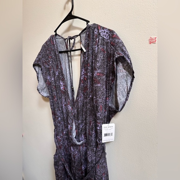 NEW Free People Universal Surplice Jumpsuit Night Combo Purple Paisley Women’s L - Picture 8 of 15